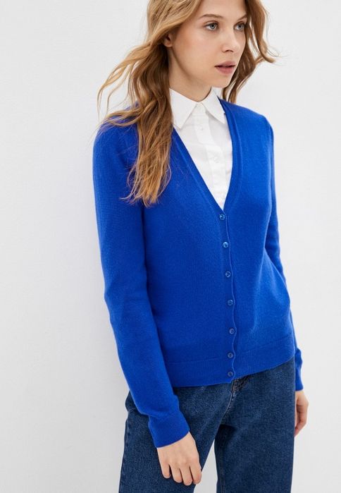 Benetton жилетка 100% фина вълна