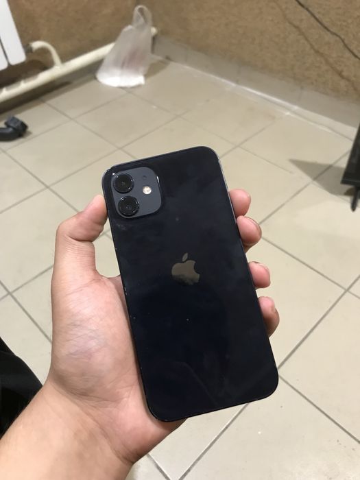 Продам айфон iphone 12