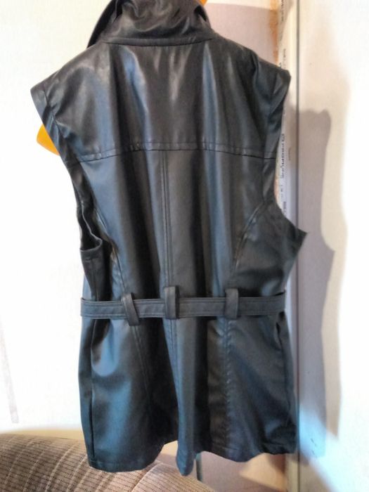 Vestă damă în stare buna