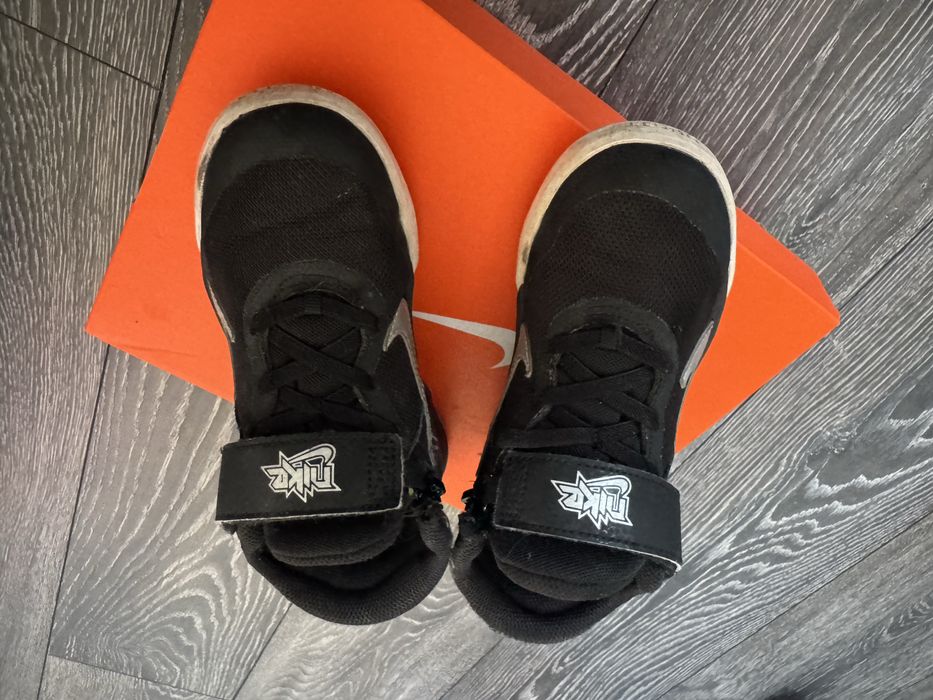 Маратонки оригинални