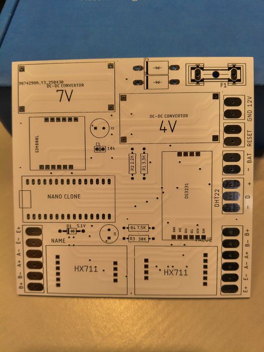 Cantar apicol cu SMS  PCB