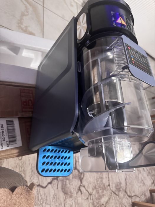 Машина за слуши чисто нова