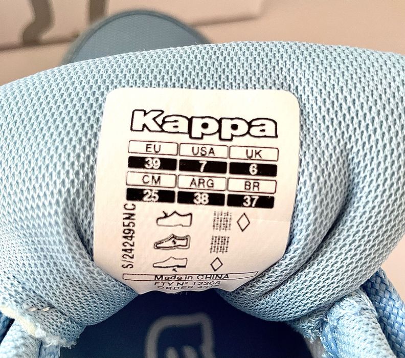 НОВИ Недокоснати Kappa Сини Маратонки