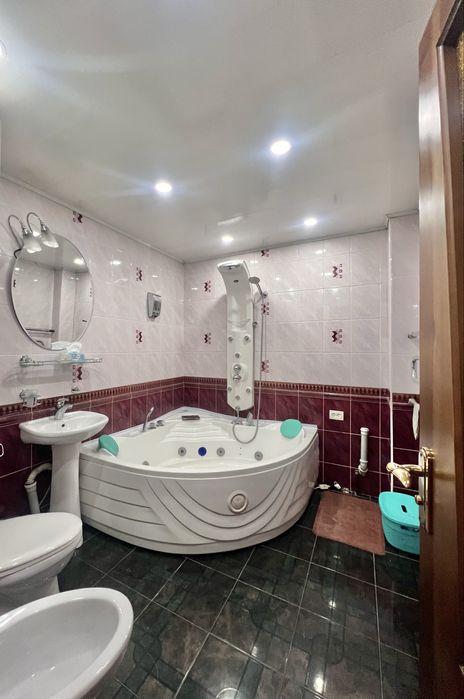 77-серия, 3-х, 2-этаж, магазин «Океан»