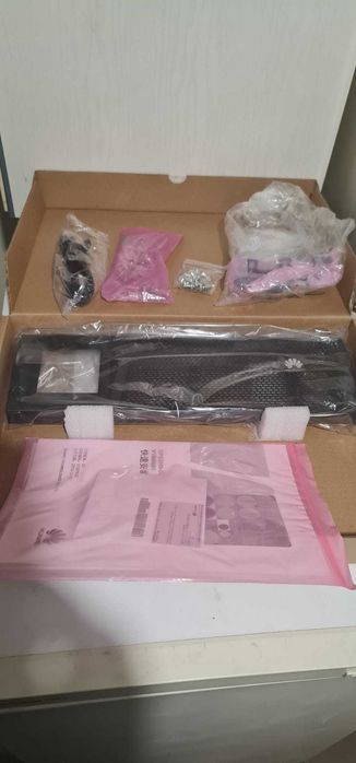 huawei ups2000-g-15krtl UPS !15 KWA!