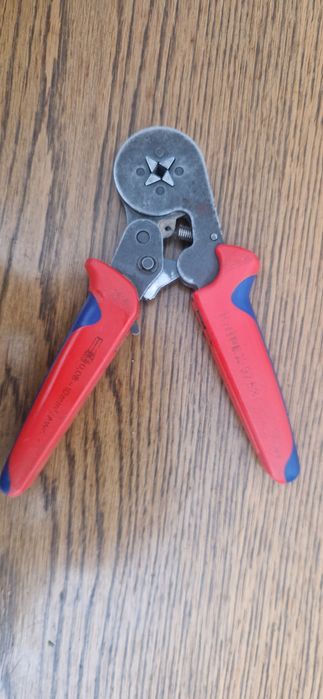 Cleste de sertizat Knipex