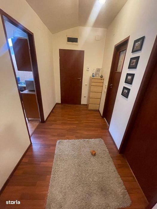 Apartament de vanzare 3 camere|mobilat si utilat ca in poze