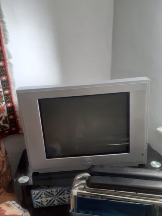 Диван шкаф телевизор