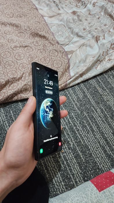 Galaxy note 9  ideal