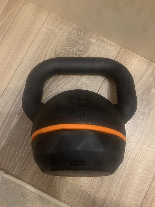 Гиря 16 кг от Декатлон