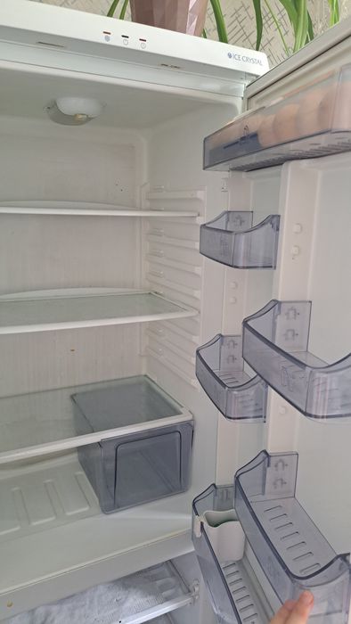 Холодильник продам