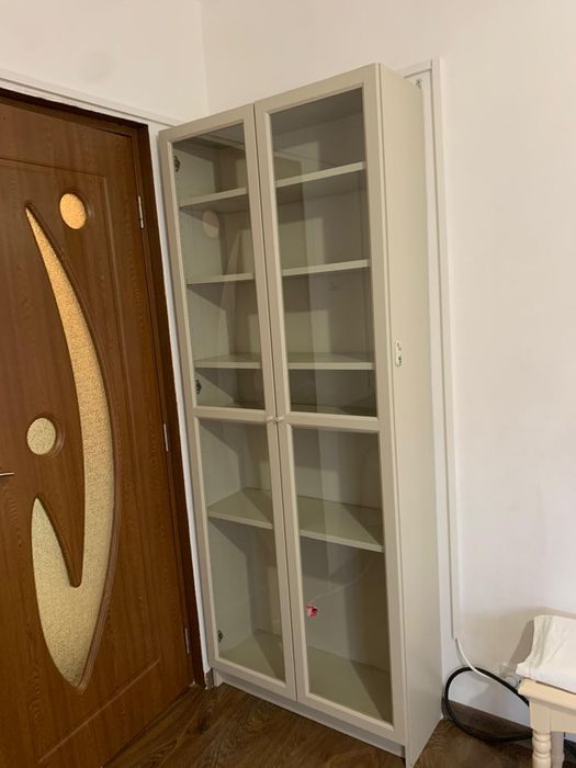 Închiriez apartament 2 camere 450 euro