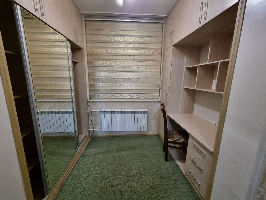 2/2/5 Экобазар (напротив) Феруза-2. Все раздельно,всё есть. Маклер