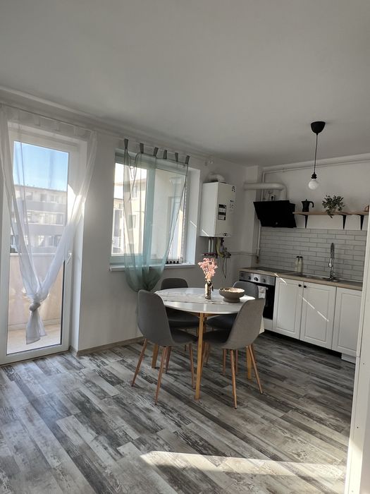 Apartament cu 2 camere, etaj 2