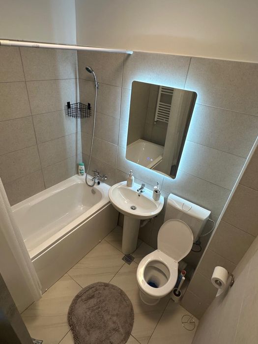 Inchiriez Garsoniera