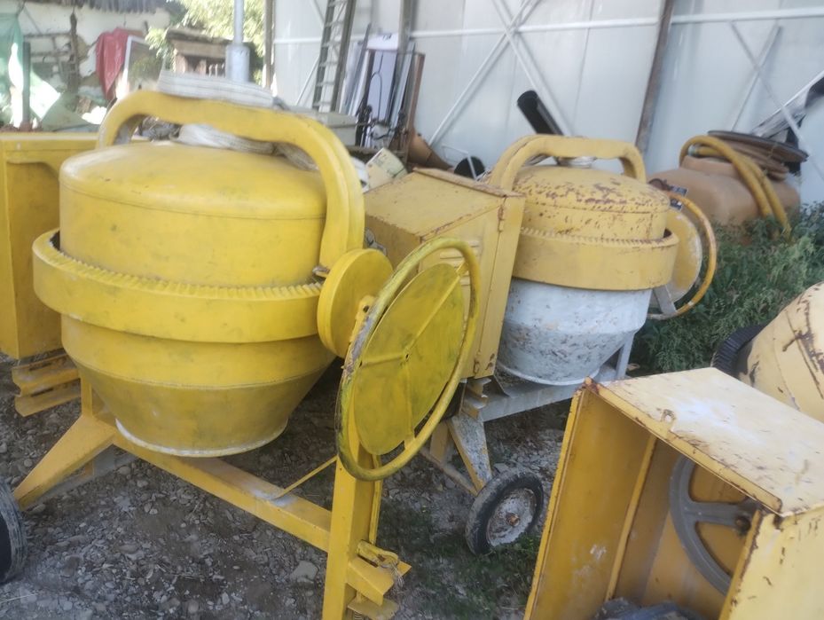 Popi metalici reglabili