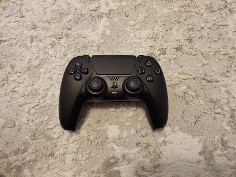 (OFERTA) Consola PlayStation 5 (PS5) Slim 1TB, cu Disc - Impecabila / 1 sau 2 Manete