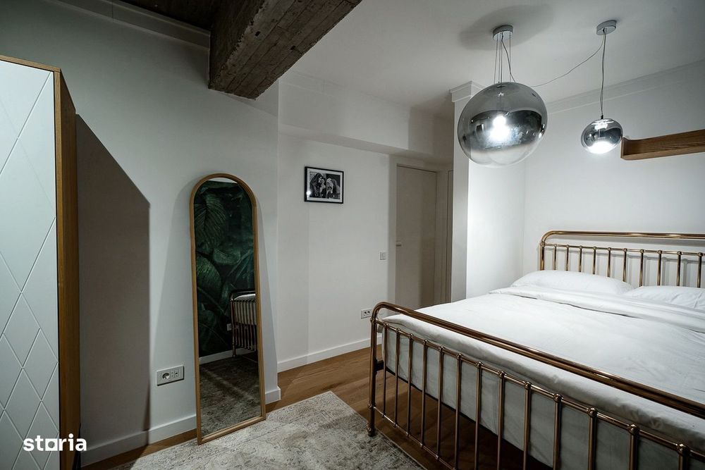 Vand Apartament 3 Camere Cladirea Stela, Nicolae Balcescu 80A