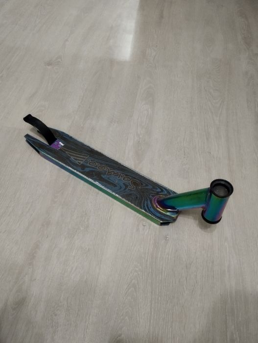 Дека на трюковой самокат со шкуркой