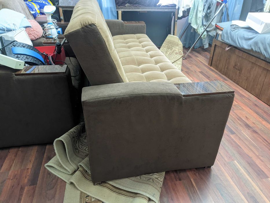 Диван. Divan   .