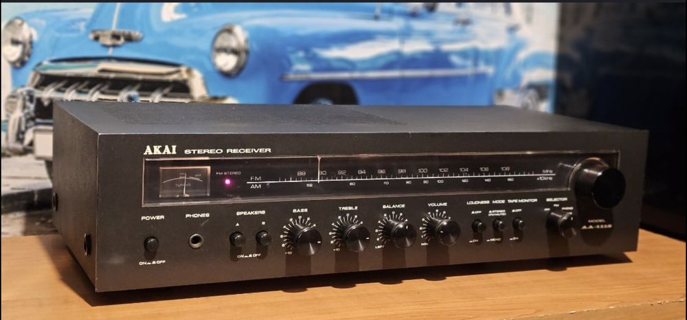 Amplificator statie amplituner receiver Akai AA 1115