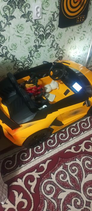 Детская машина бэнтли