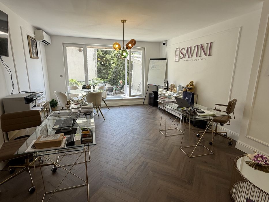 Ателие под наем в центъра, Бургас.В момента подходящо за офис.