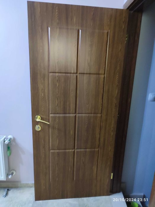 Врати интериорни