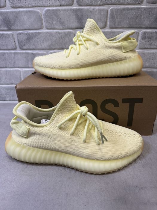 Yeezy butter sale olx