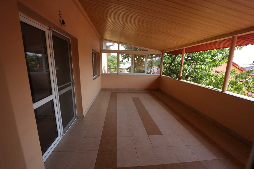 Casa de inchiriat