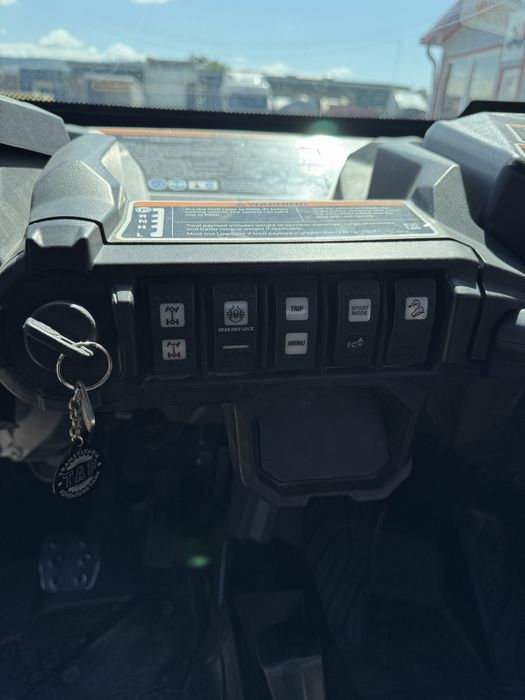 Can Am Maverick Sport 1000R