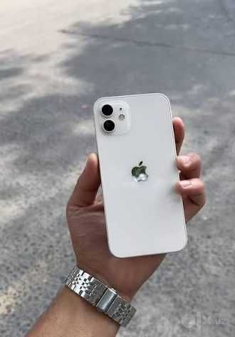 Продам iPhone 12 White 128GB  Б.У