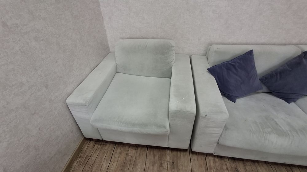 Продам диван, кресло