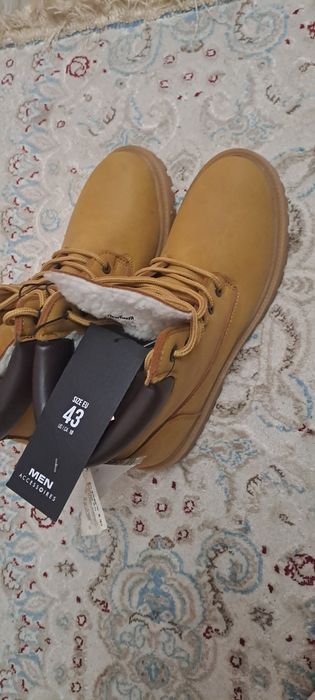 Продам хорошие ботинки