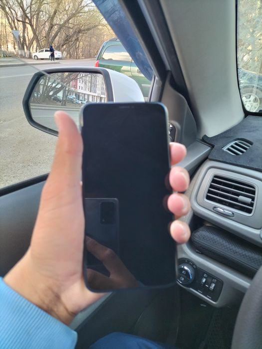 Айфон xs Max срочно