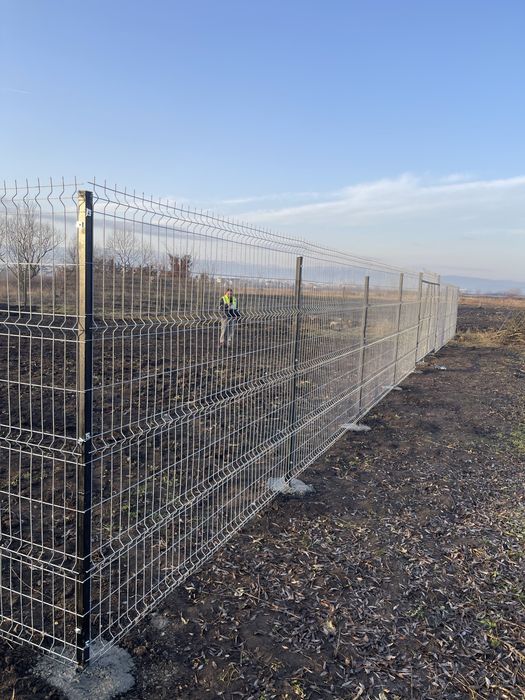 Executam garduri si porti auto