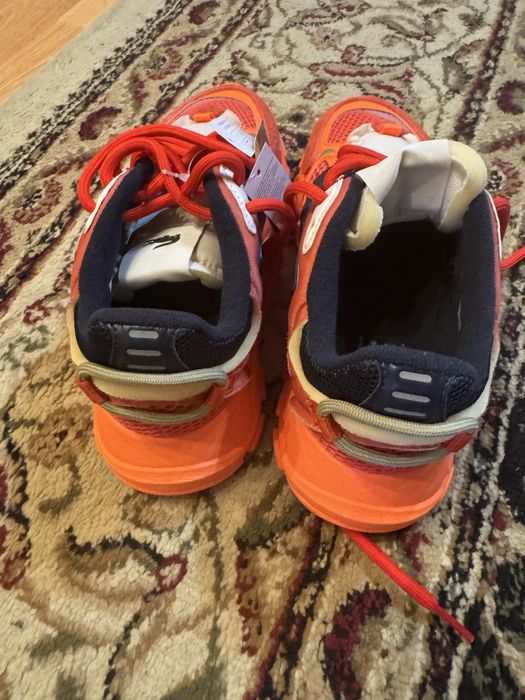 Кроссовки Lacoste новые