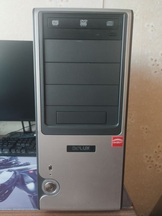 Продам  системный блок