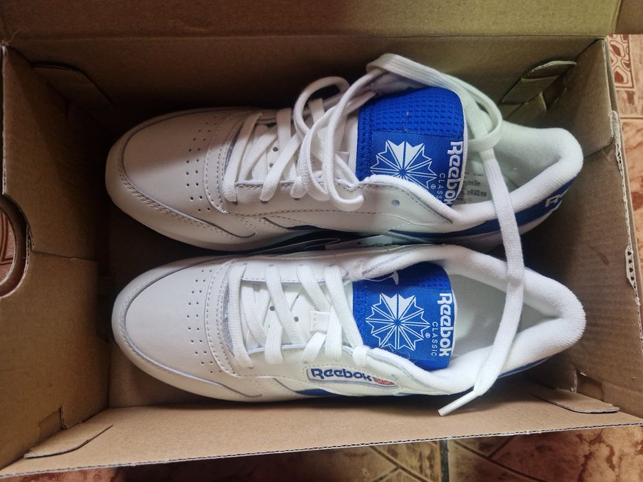 Adidasi Noi Originali