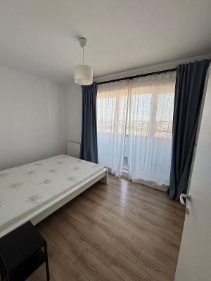 Inchiriez apartament 2 camere langa mall Coresi