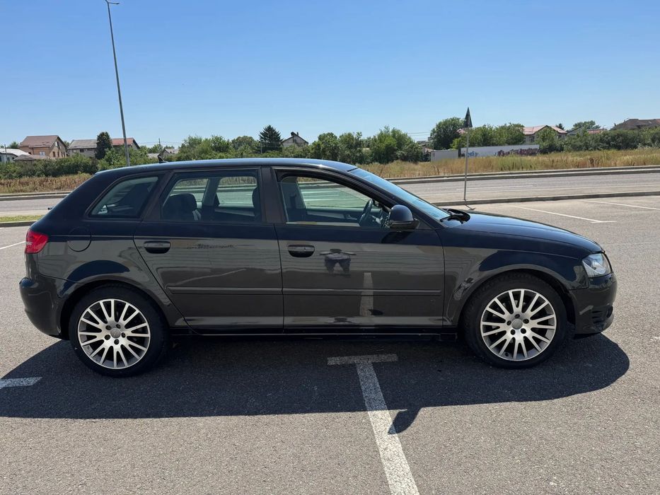 AUDI A3 Sportback 2010 — imagine 5