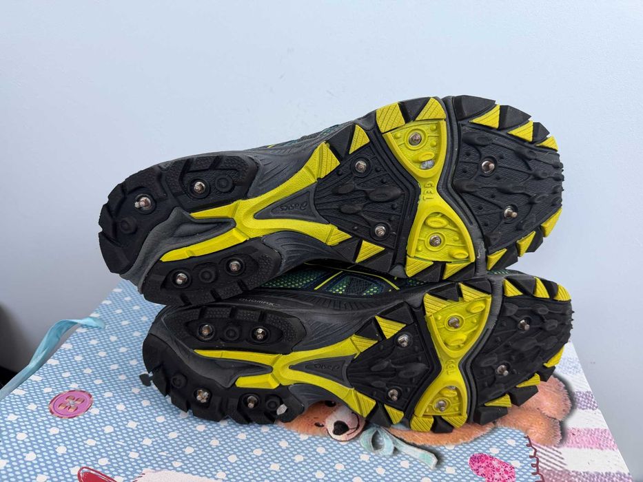 Asics Gel-Arctic 4 GORE-TEX''оригинални маратонки 44 номер