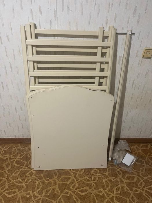 Продам детскую кроватку