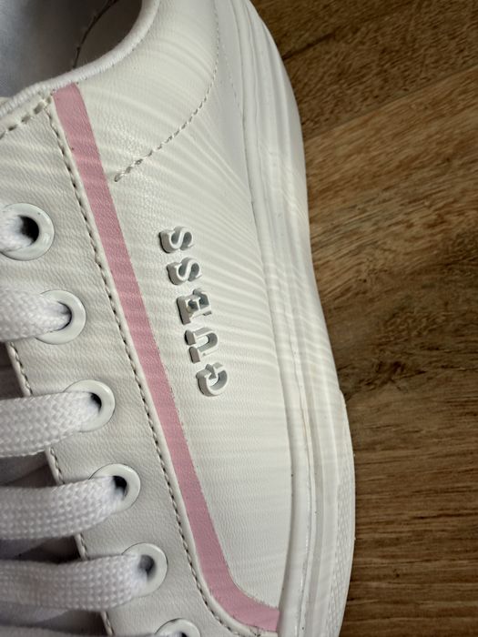 Кецове (сникърси) Guess 37 номер