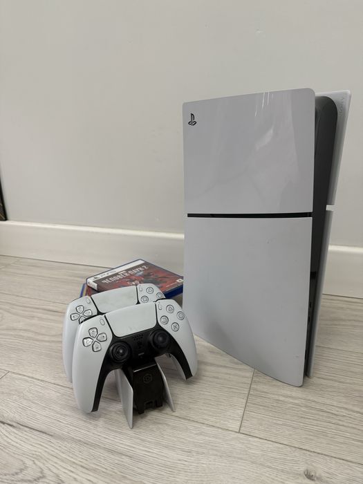 PlayStation Slim 5