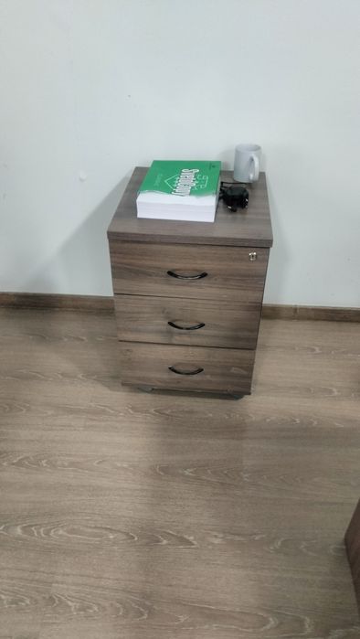 Шкаф, стол,стульчик, диван