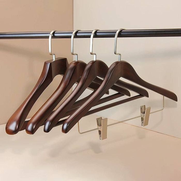 Вешалка в ассортименте