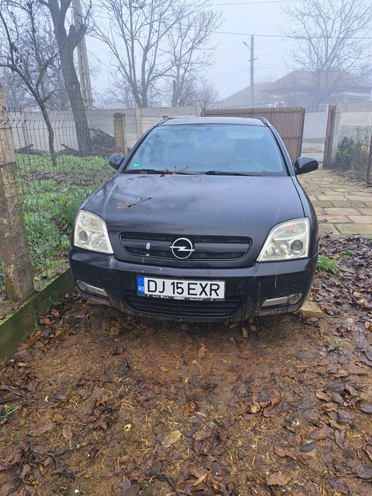Opel Signum Vectra vând sau dezmembrez