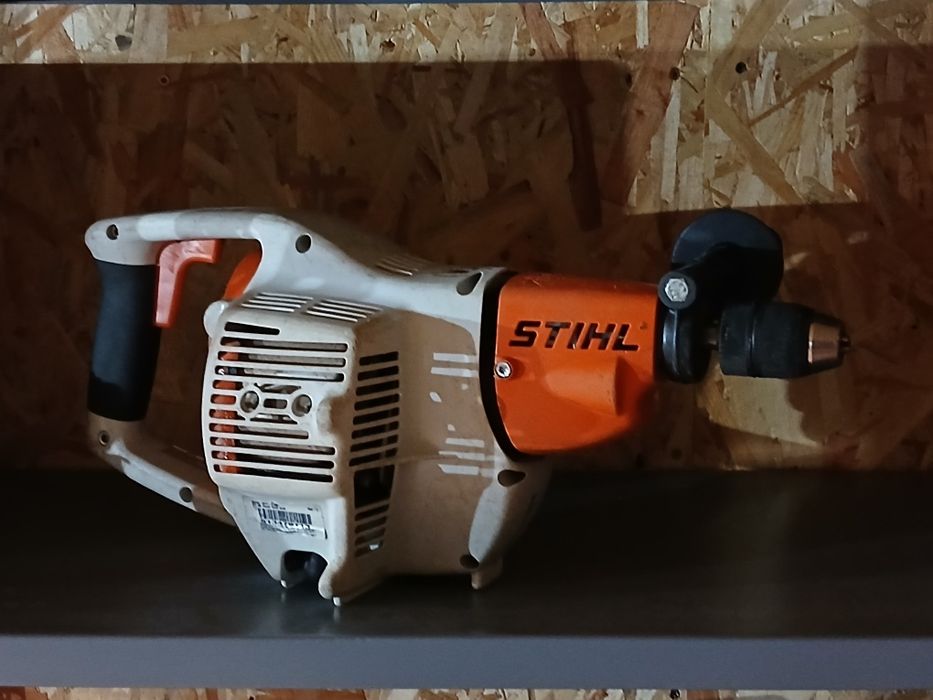 Stihl bormașină pe benzină