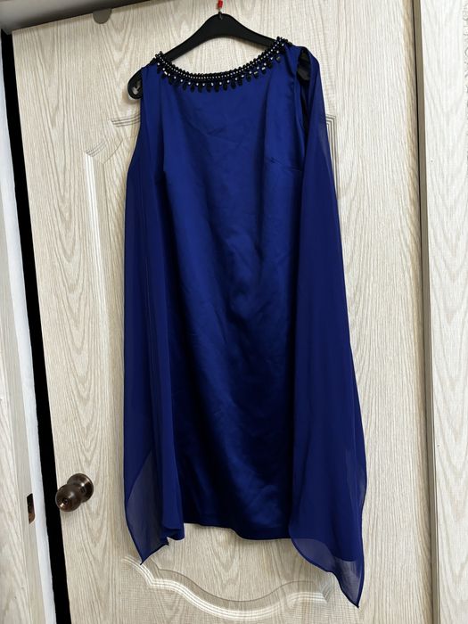 Одежда женская 44 р